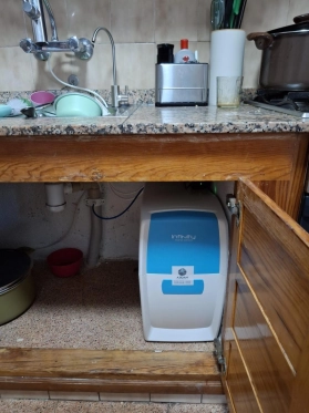 Osmosis inversa doméstica Infinity debajo del fregadero